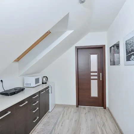 Adana ゲストハウス