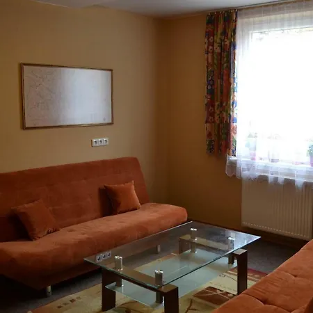 ゲストハウス Adana Spišské Bystré